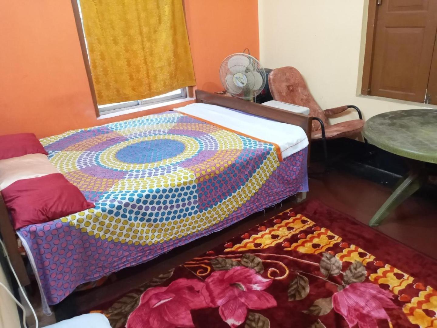 Pratima Guest House , Calcutta Eksteriør billede